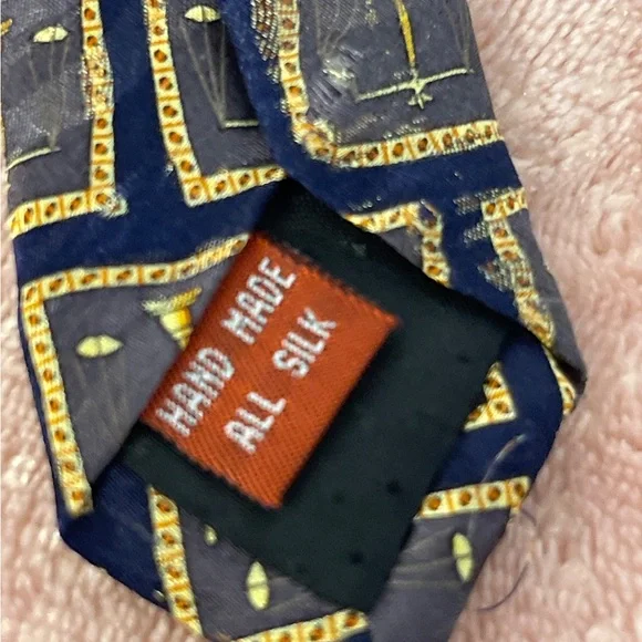 Elegant Navy and Gold Scales Patterned Men's Tie - Picture 7 of 7